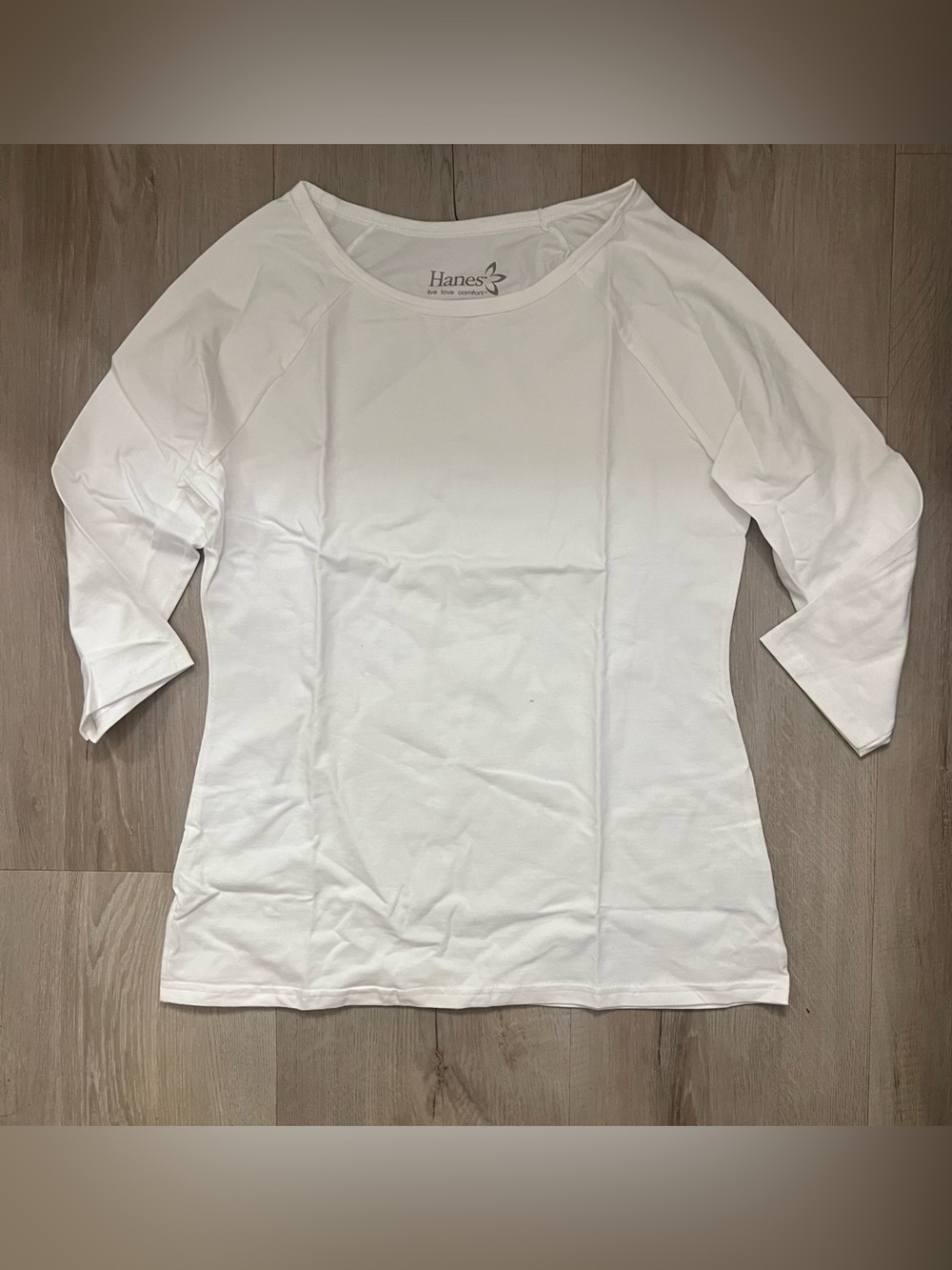 Hanes Women's White Long Sleeve Scoop Neck Tee